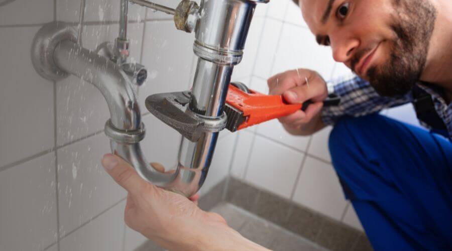 Professional same day plumber services in Frederick, OK